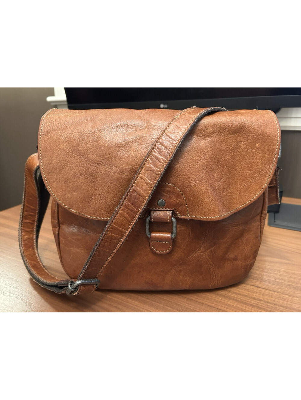 VTG Jack Georges Style Crossbody Tan Brown Genuine Leather Purse Adjustable Hobo